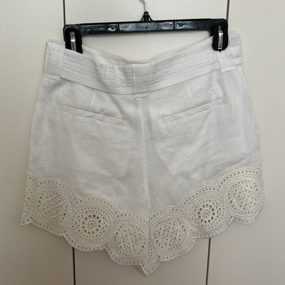 A.L.C. Milos Linen Eyelet Short In Ivory Cream - Picture 7 of 8